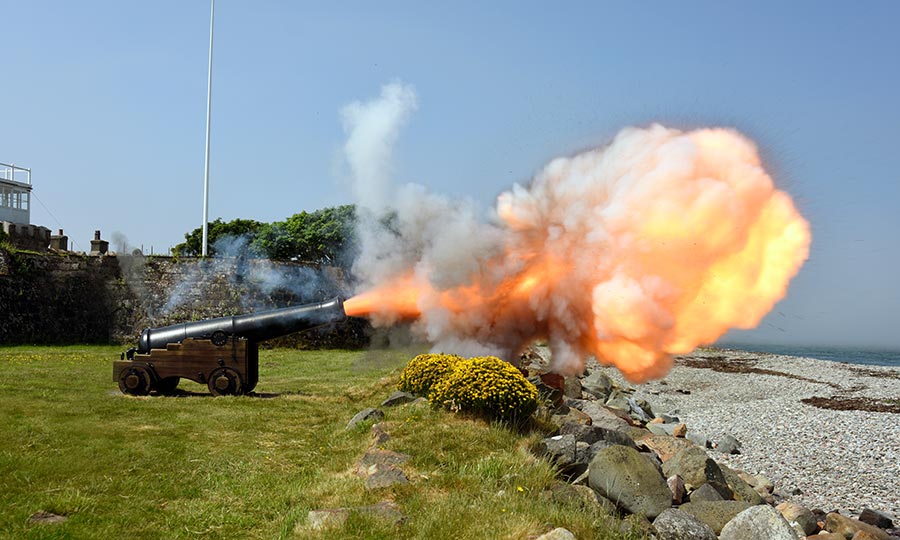 canon be fired from fort belan in wales