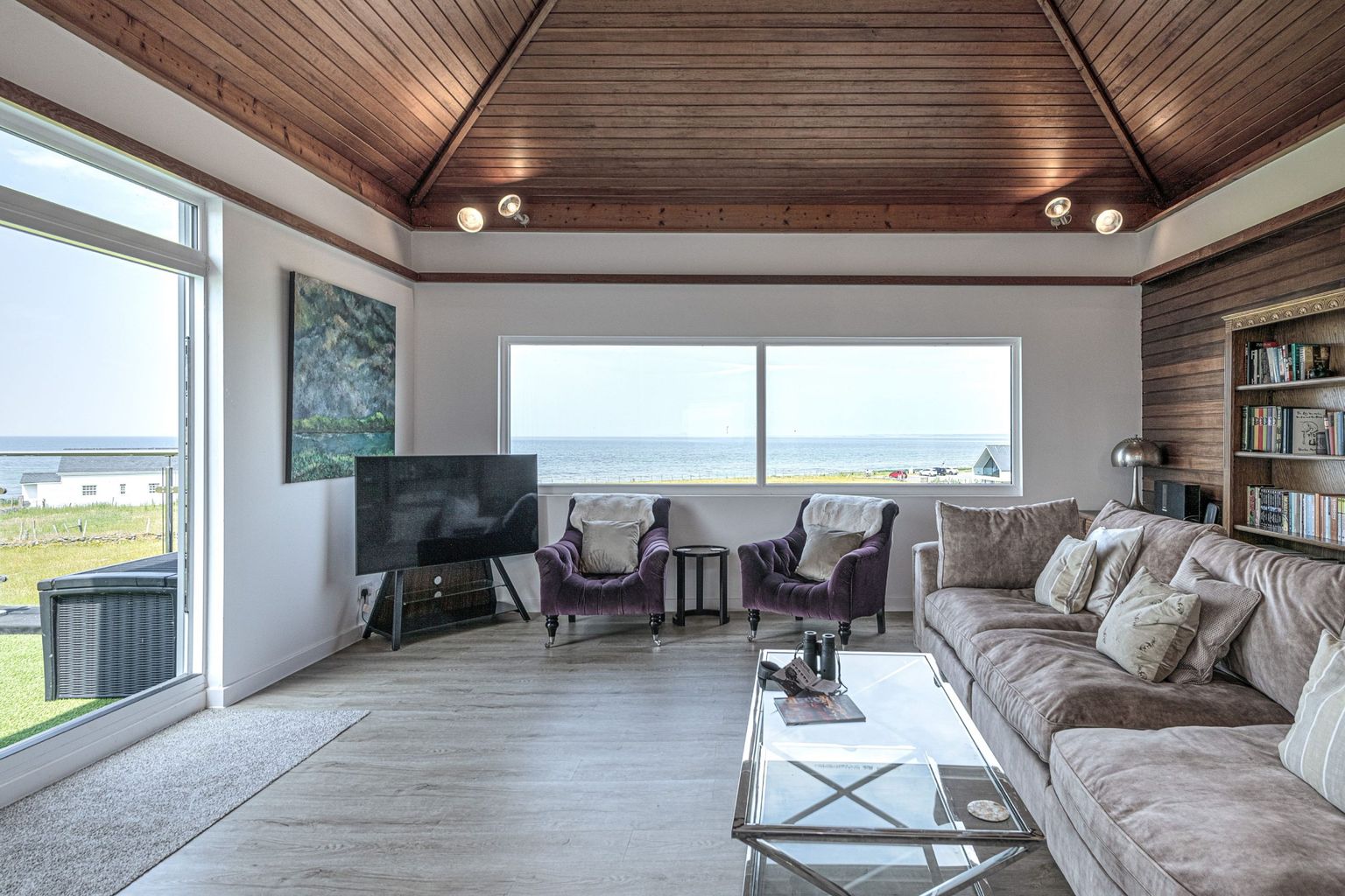 How Does the Local Expertise of Holiday Rental Companies Help?