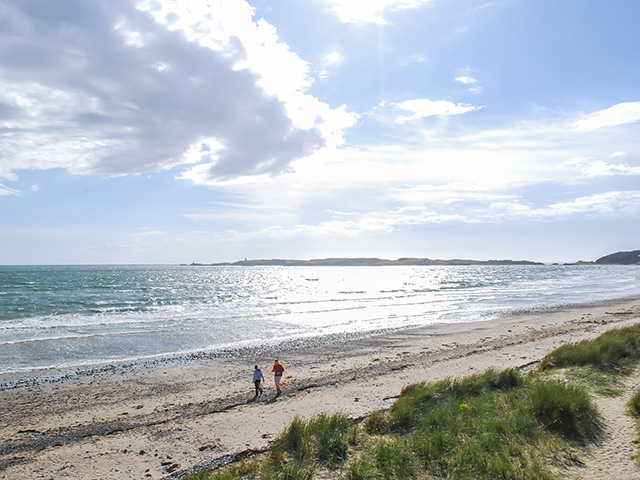 Scenic Coastal Walks: Trails for All Skill Levels