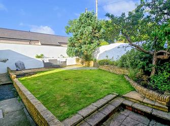 Photo of 40 Church Street