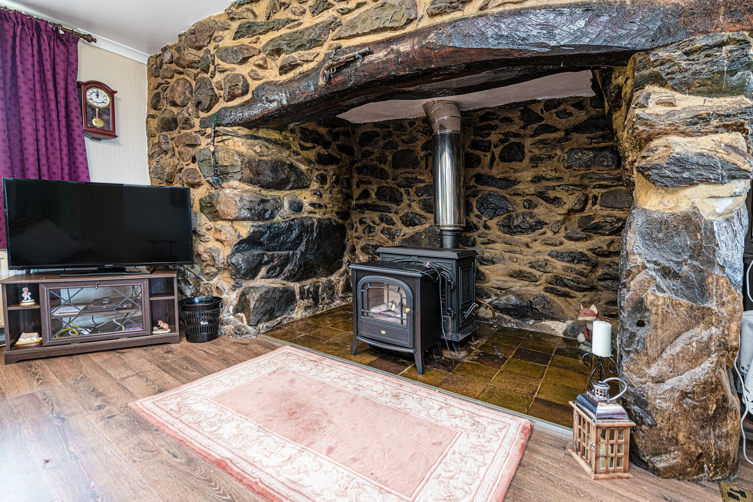 Photo of Fox's Lair Farmhouse