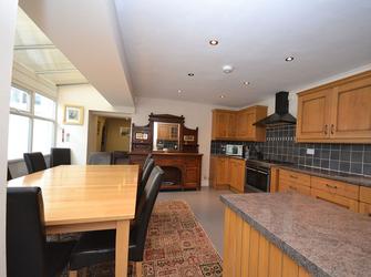 Photo of Kings House