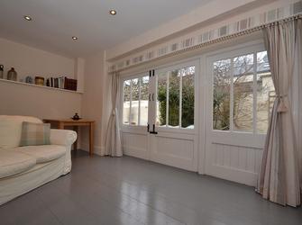 Photo of Kings House