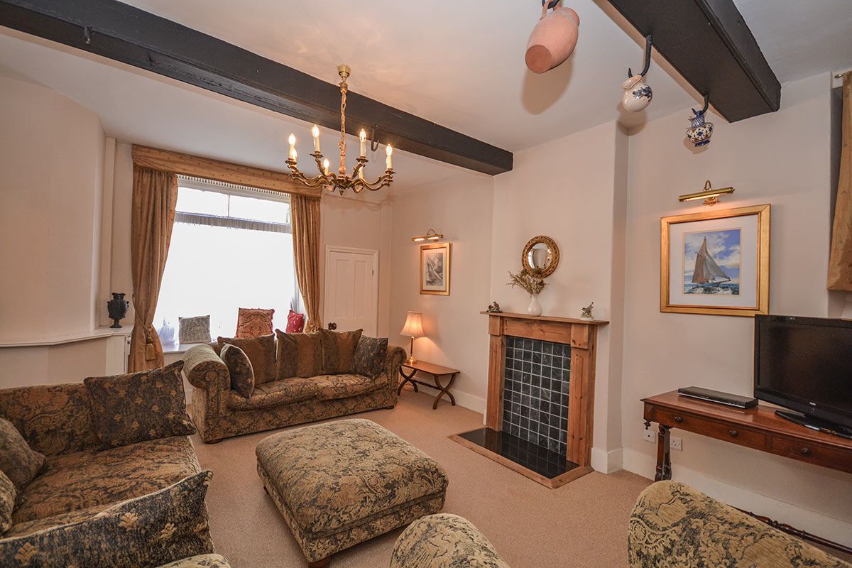 Photo of Kings House