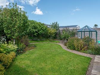 Photo of Lon Penrhyn