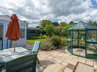 Photo of Lon Penrhyn