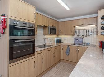 Photo of Lon Penrhyn