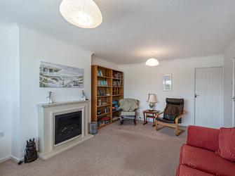 Photo of Lon Penrhyn