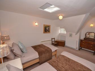 Photo of Wern y Wylan - Court