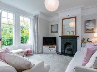 Photo of Castle Cottage