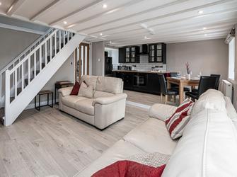 Photo of Neigwl View