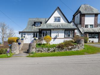 Photo of Wern y Wylan - Court