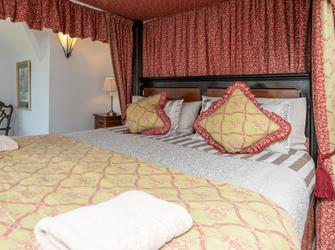 Photo of Wern y Wylan - Court