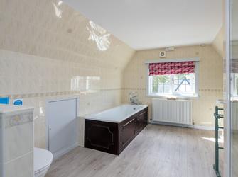 Photo of Wern y Wylan - Court