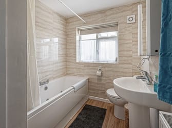 Photo of Lon Penrhyn