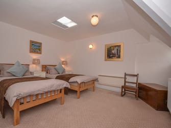 Photo of Wern y Wylan - Court