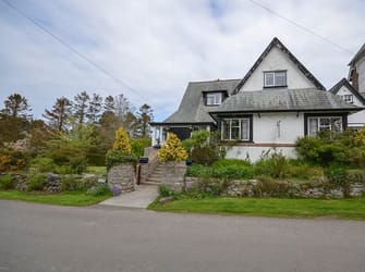 Photo of Wern y Wylan - Court