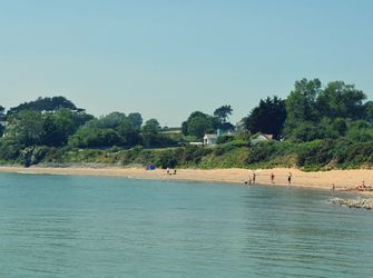 Quiet Beaches & Cosy Inns: Why Anglesey in November Is Pure Magic