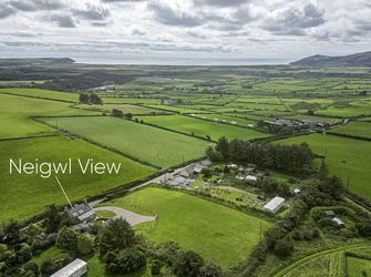 Neigwl View